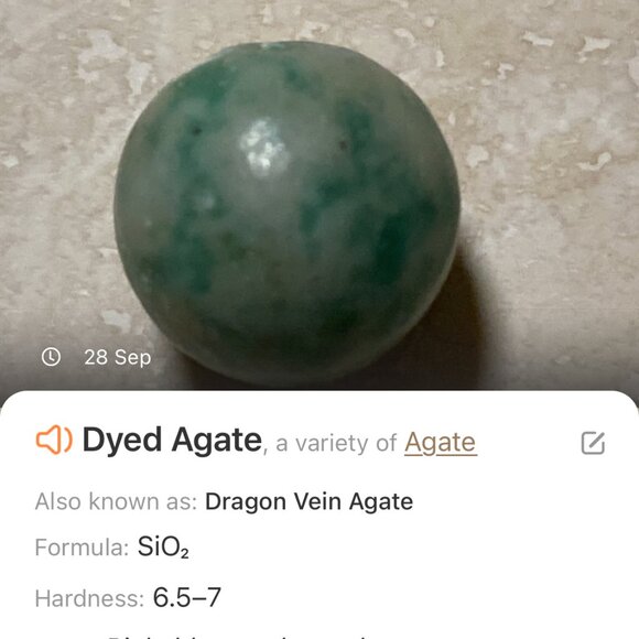 Green White Dyed Agate Necklace, Large Matte Gemstone Beaded Necklace - Picture 10 of 11